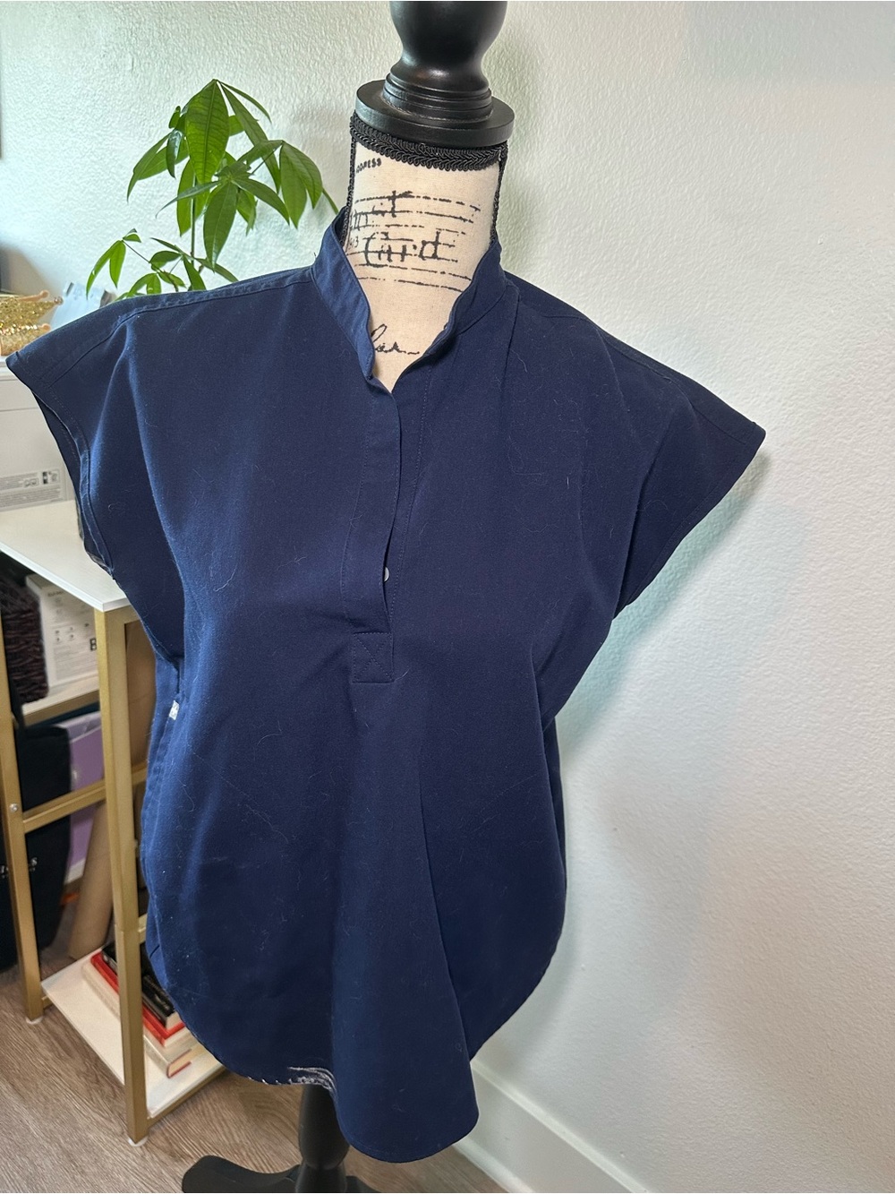 FIGS Navy Scrub Set | Rafaela Mandarin Collar Top XXS + Zamora Joggers XS Petite